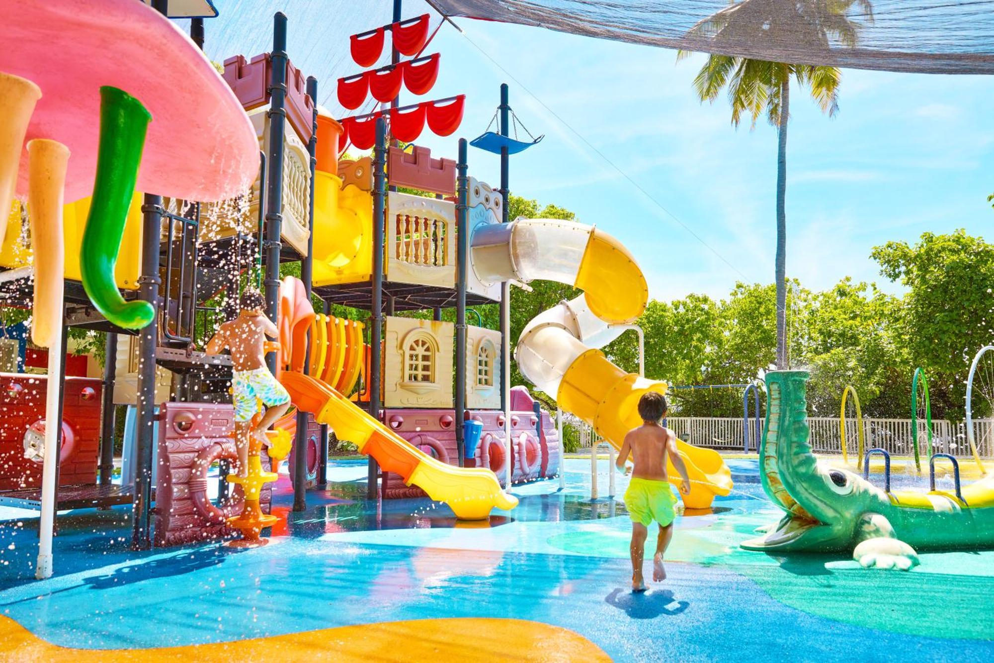 Kandima Maldives Kudahuvadhoo Bagian luar foto Water park