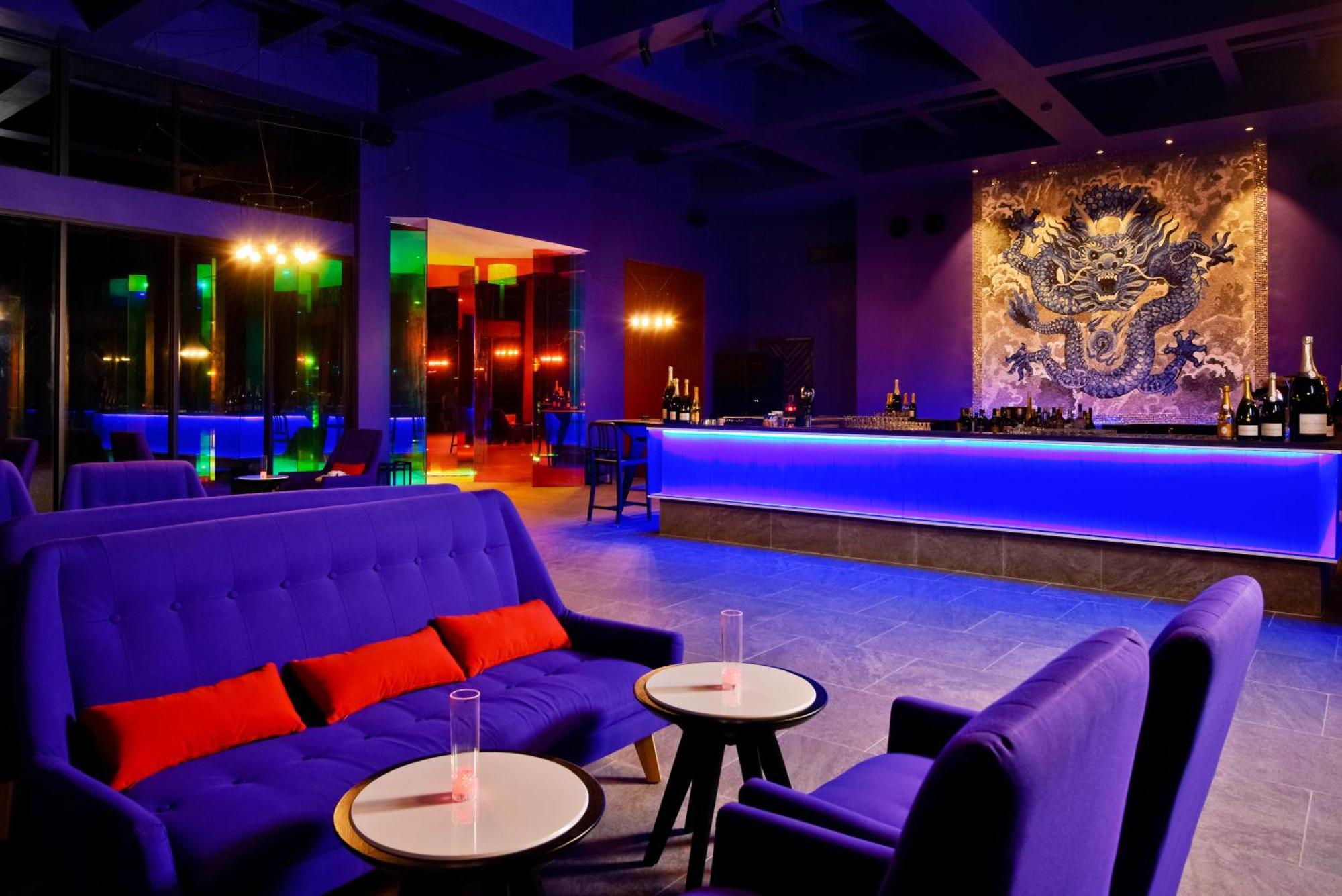 Kandima Maldives Kudahuvadhoo Bagian luar foto The bar at the 101 Skybar