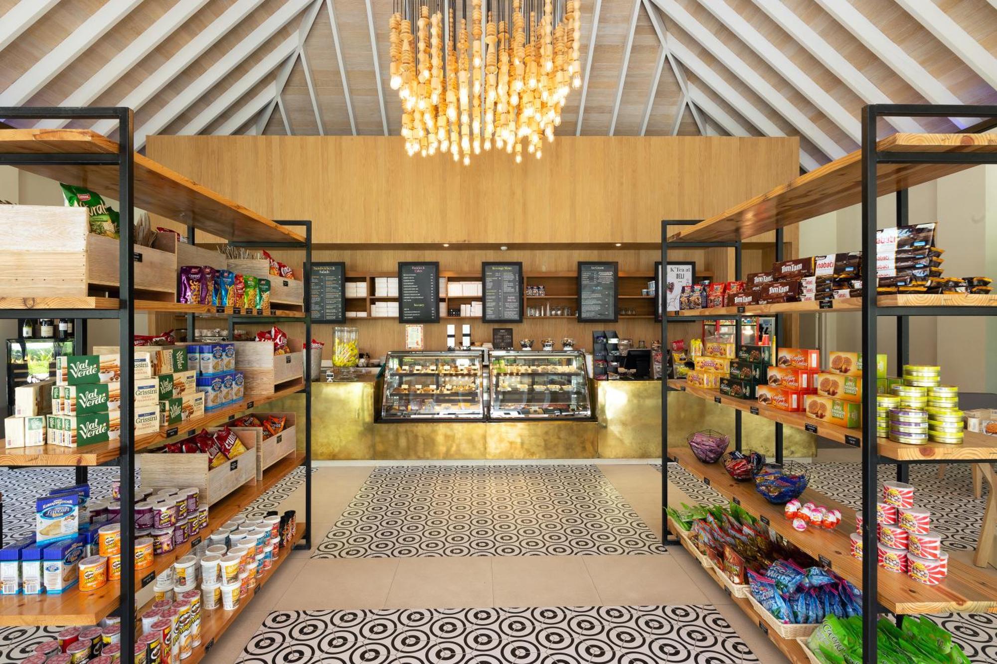 Kandima Maldives Kudahuvadhoo Bagian luar foto The Coffee Shop