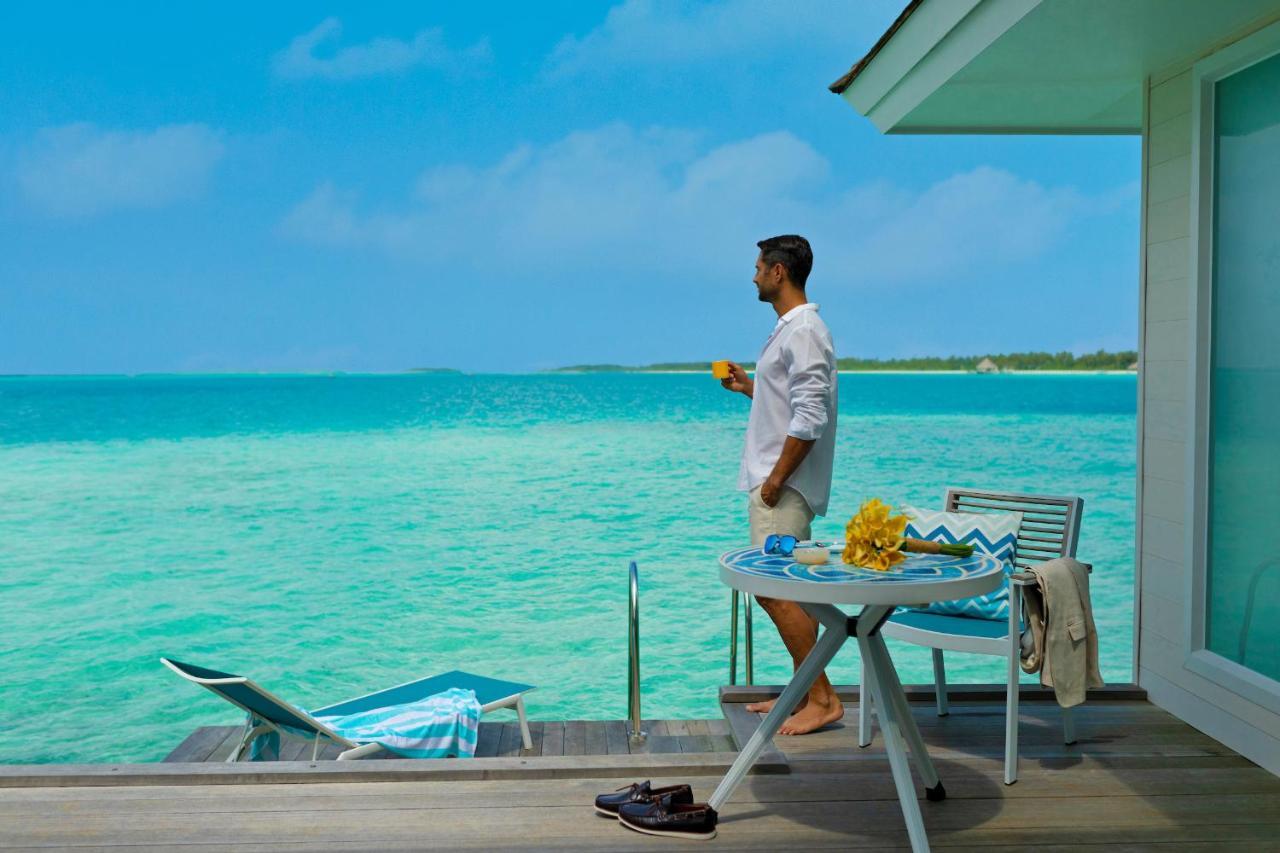 Kandima Maldives Kudahuvadhoo Bagian luar foto A view of the ocean from a villa at Atlantis Paradise Island